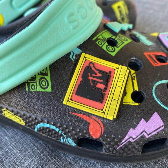 Croc MTV classic clogs unisex size 1 - Picture 11 of 12